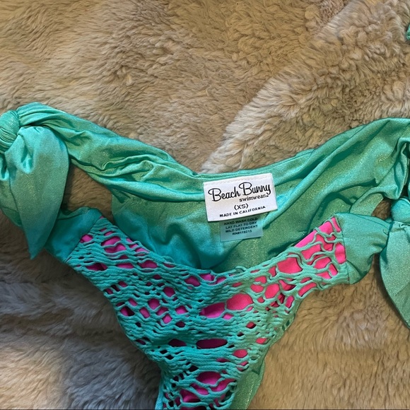 Beach bunny xs bottom - Picture 2 of 3